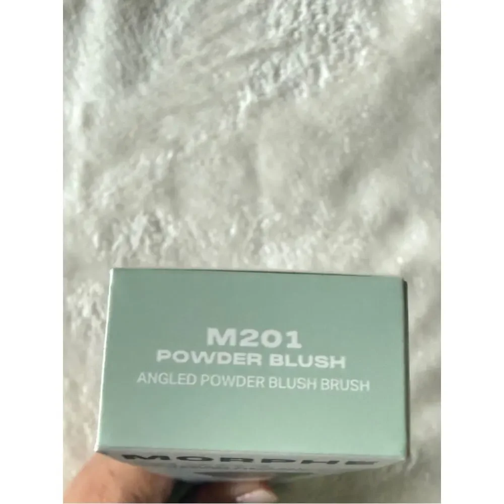 BRAND NEW Morphe M201 ANGLED POWDER BLUSH BRUSH
